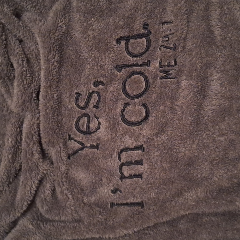 Yes, I'm cold ME 24:7 Grey Black Hoodie Sherpa Teddy Pullover Sweatshirt Large - Picture 4 of 9